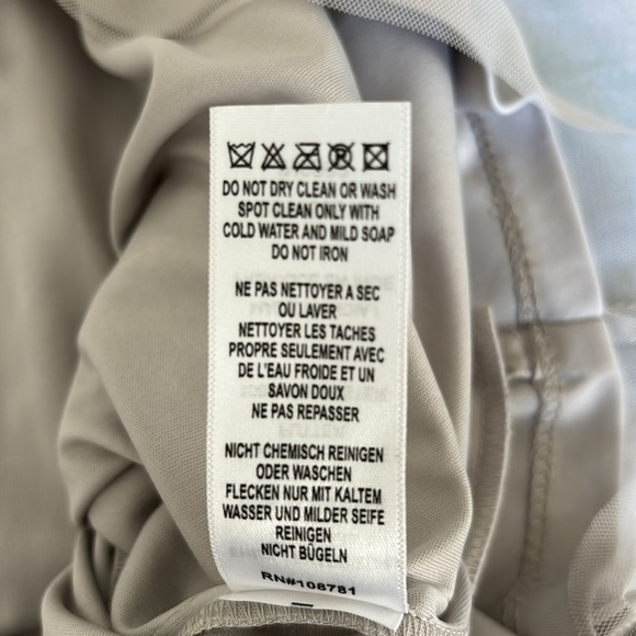 Aidan Mattox - Sequined Blouson Short Dress, size 2 - Picture 9 of 9